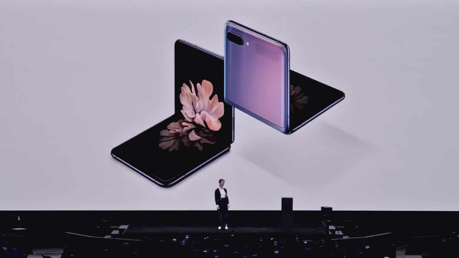 samsung flip 2020 price